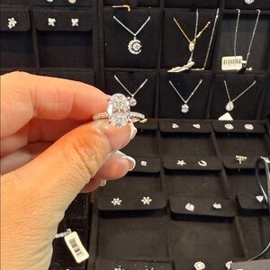 Elegant Silver Diamond Ring